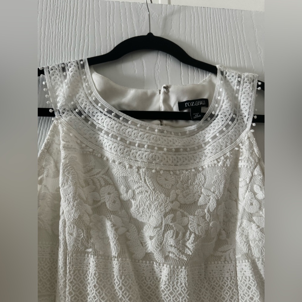 White lace dress xl